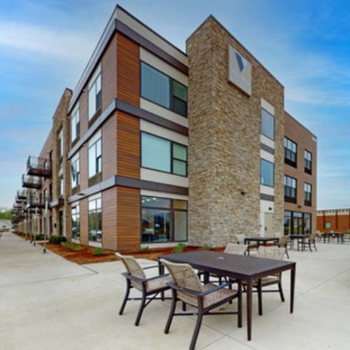 MZ Capital Partners Announces Sale of The Vantage Naperville Apartment Community
